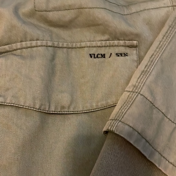 Volcom Jacket Size Large ✈️ - Picture 4 of 10